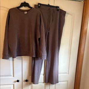 Women's Cozy Brown lounge set